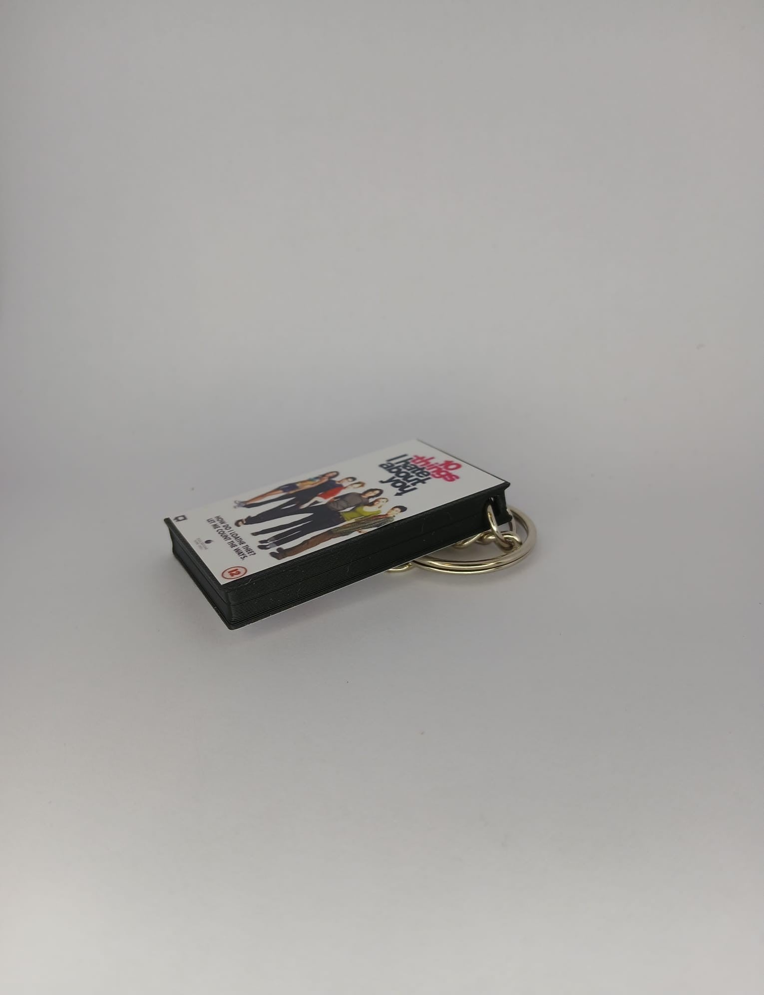 10 Things I Hate About You Mini VHS Keyring – back spine angle