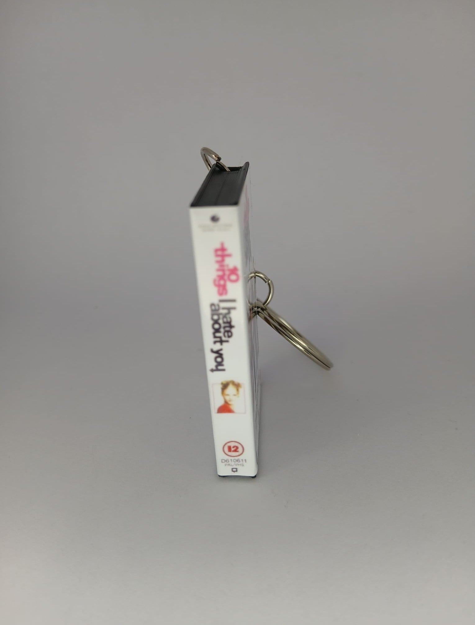 10 Things I Hate About You Mini VHS Keyring – front close-up standing