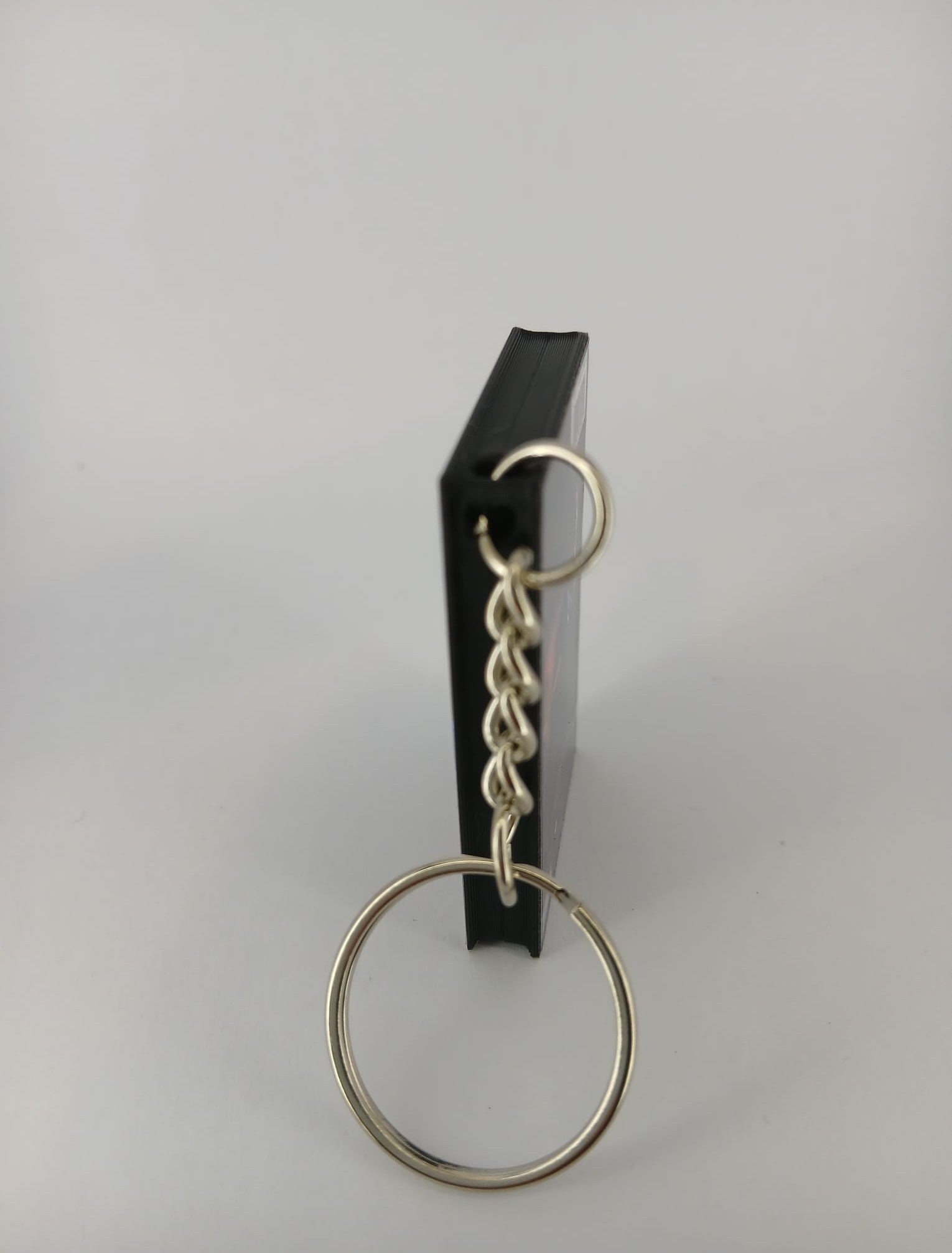 Child's Play Mini VHS Keyring – back view