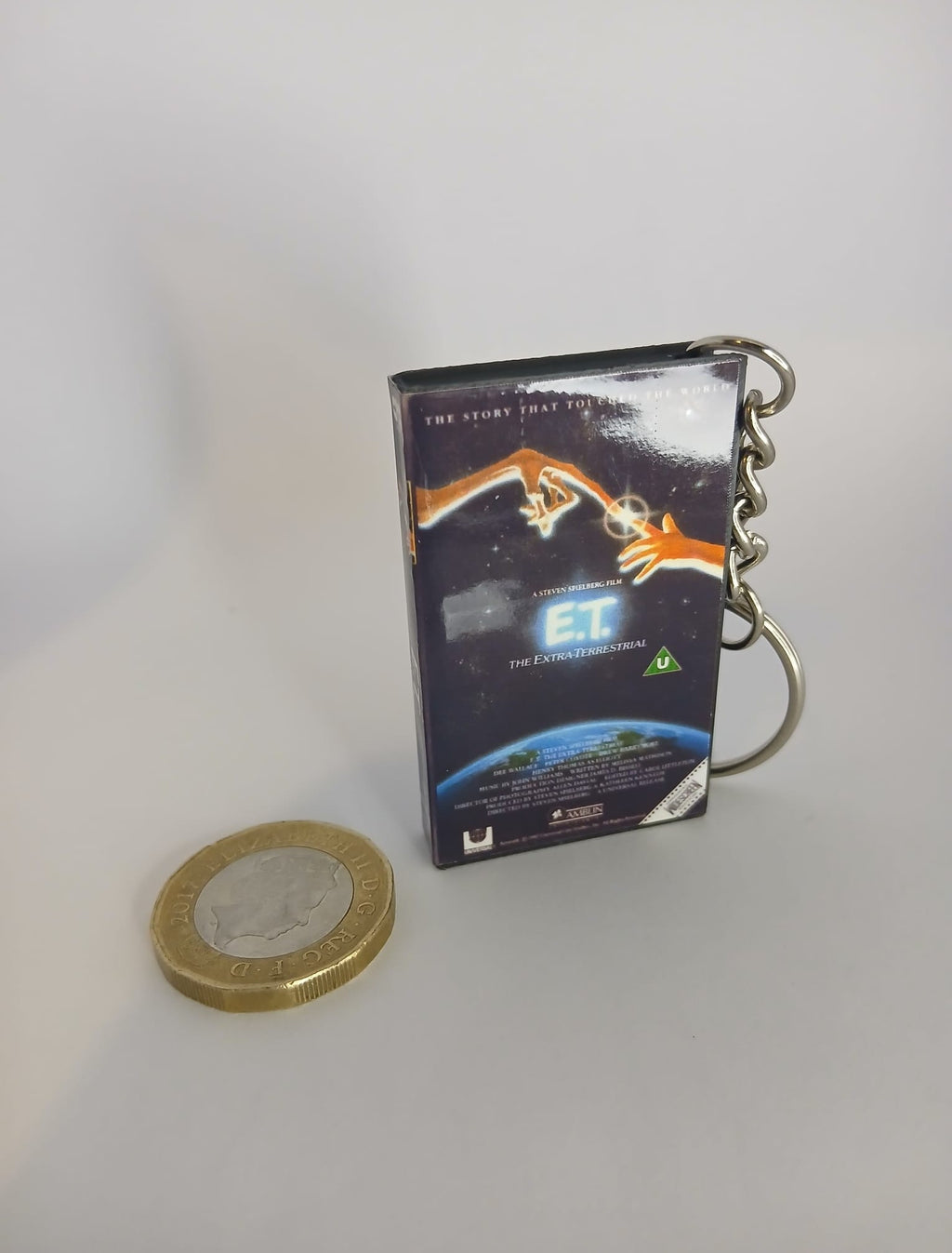 E.T. the Extra-Terrestrial Mini VHS Keyring – front spine angle standing