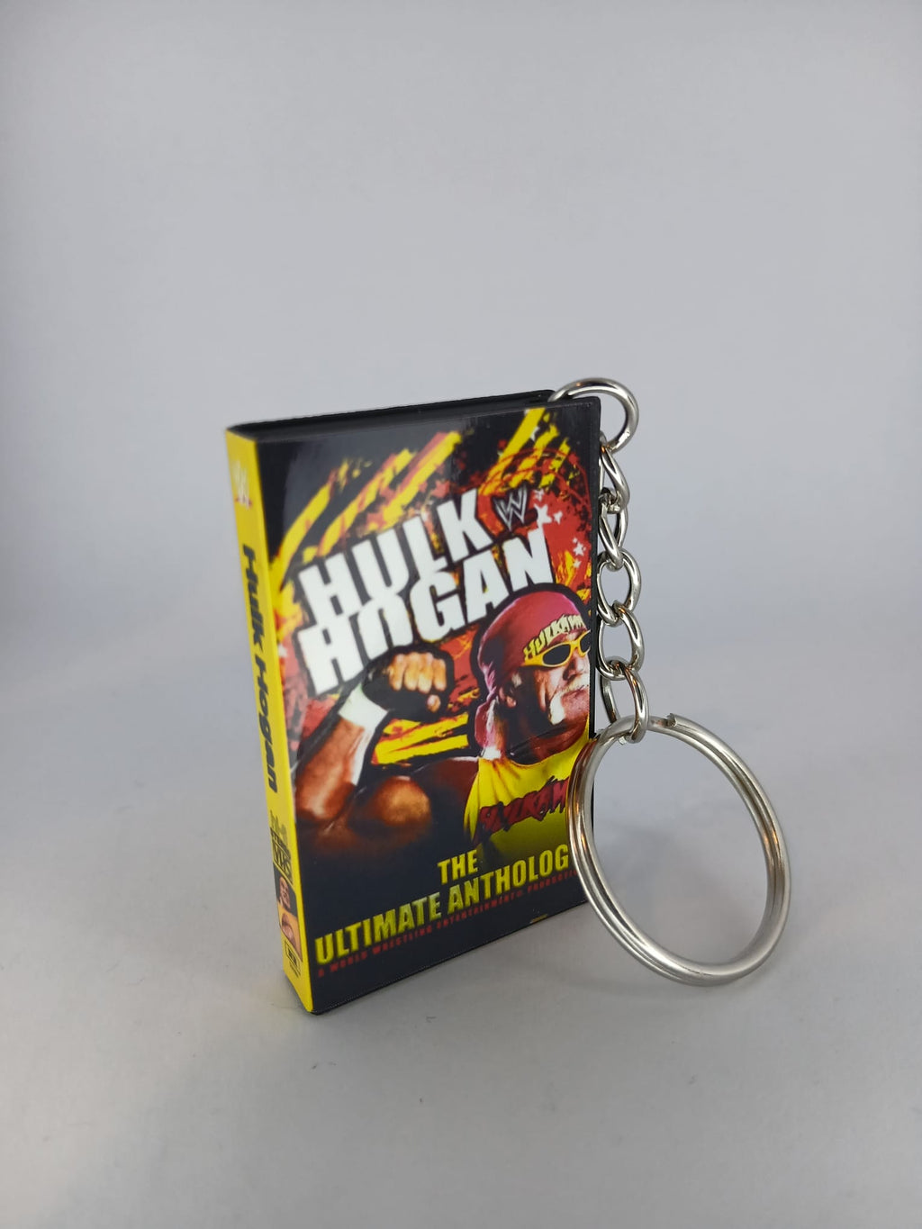 Hulk Hogan Ultimate Anthology VHS keyring — front cover with £1 coin for scale