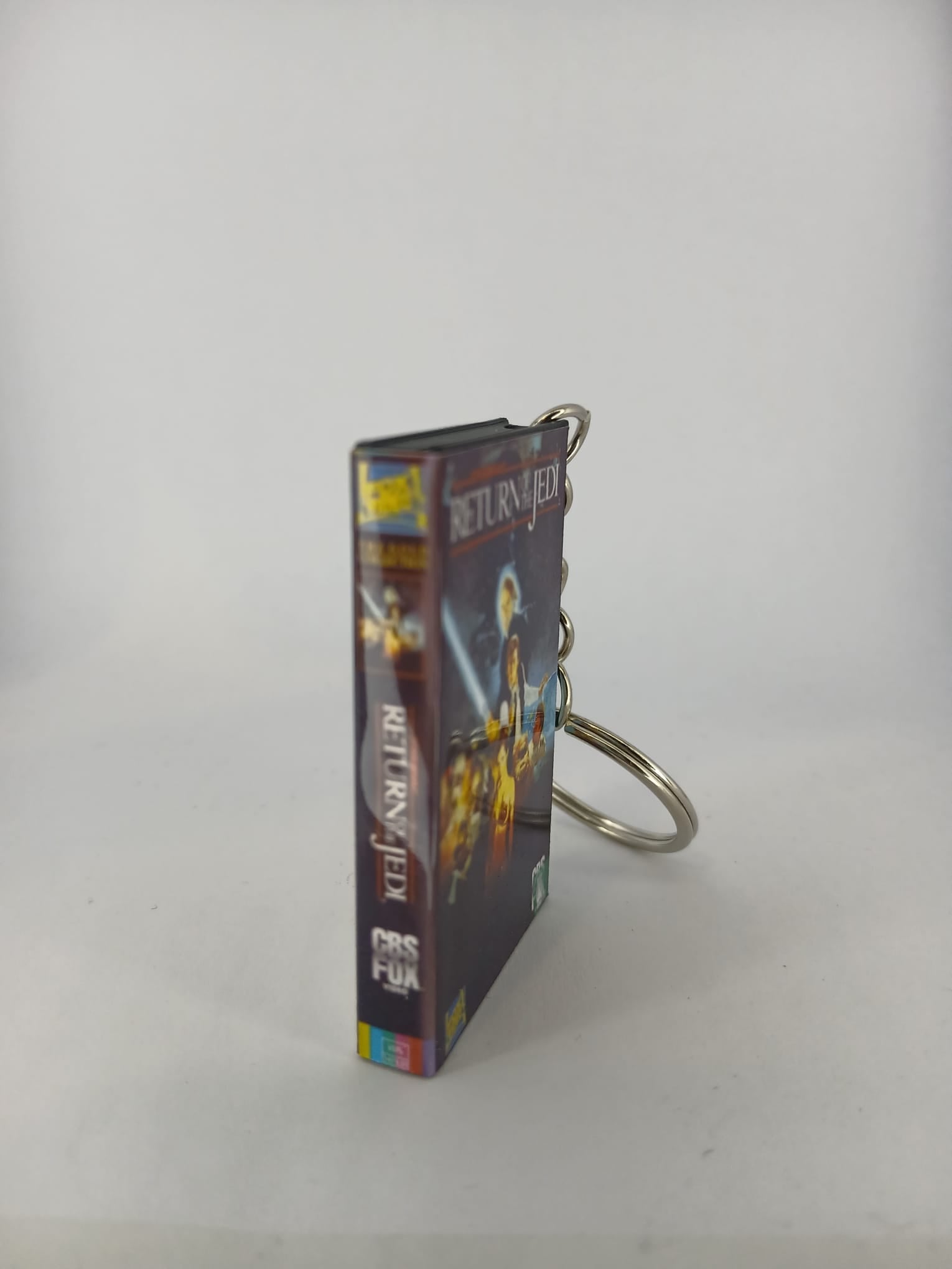 Return of the Jedi VHS keyring — front cover standing