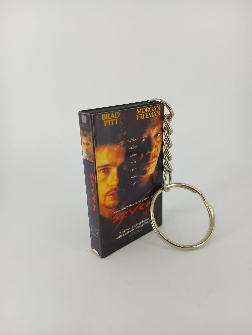 Se7en Mini VHS Keyring – back view