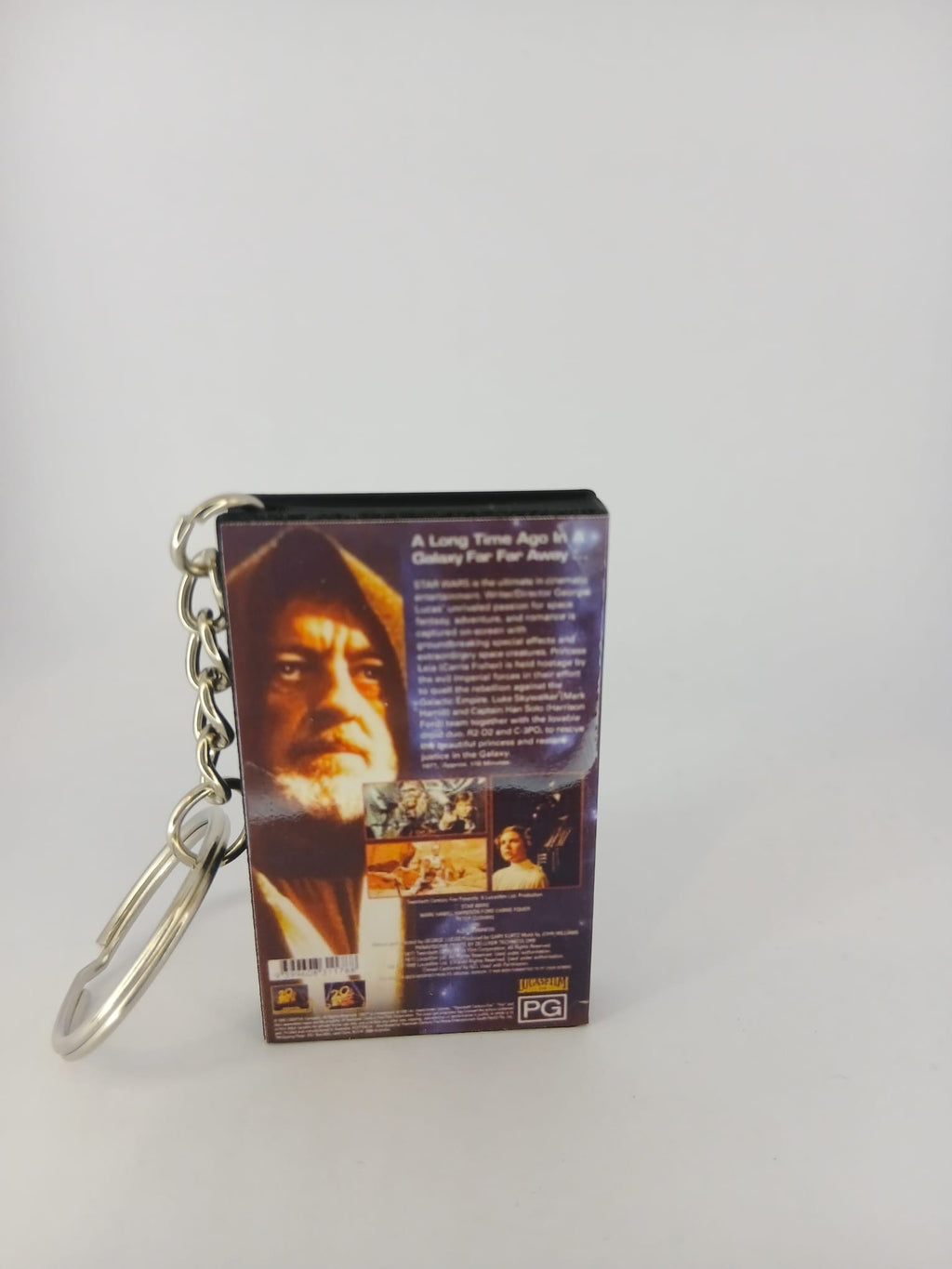 Star Wars A New Hope VHS keyring — spine view