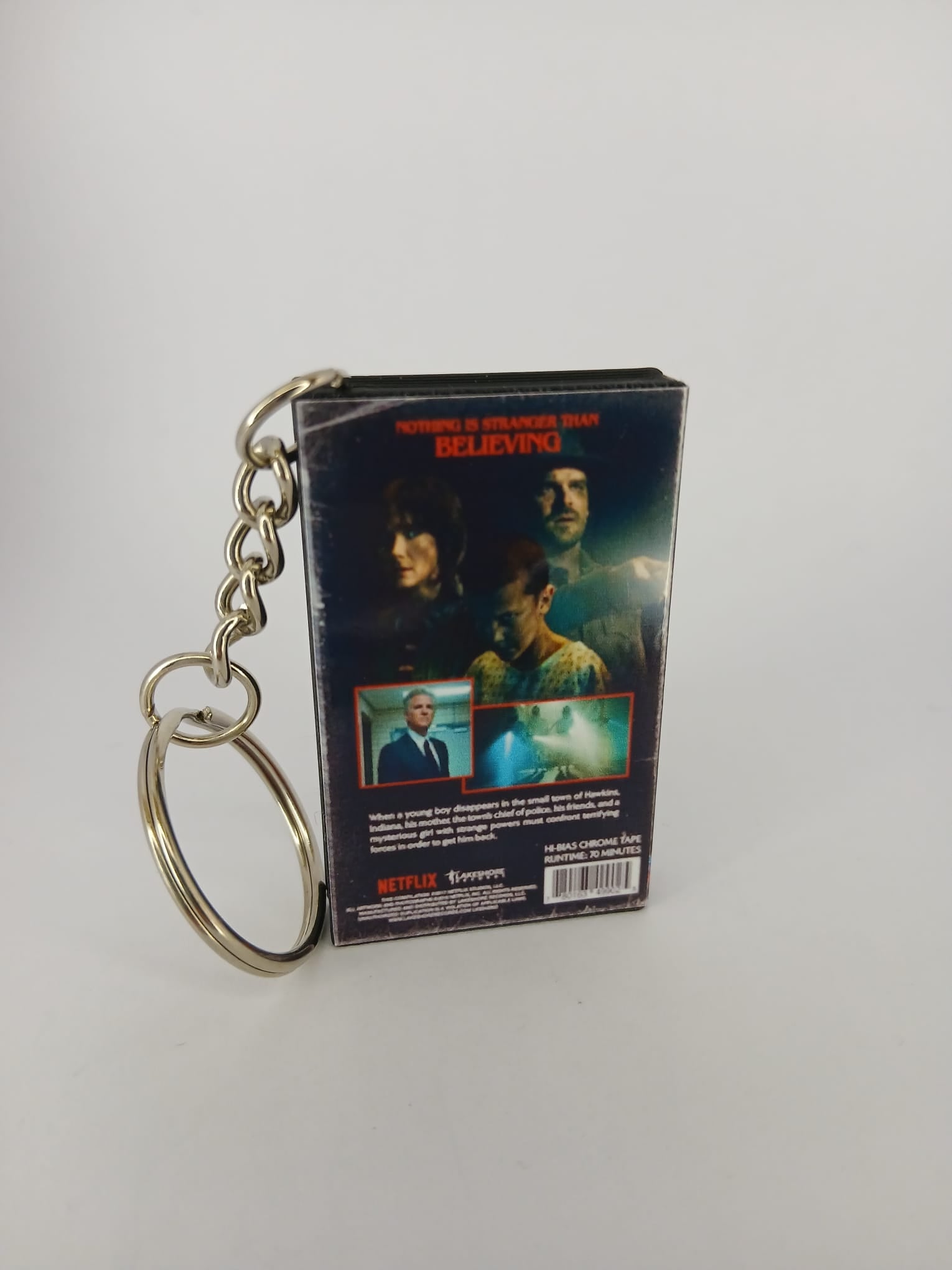 Stranger Things Mini VHS Keyring – front view